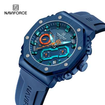 Montre NAVIFORCE 8033 pour femme image 4
