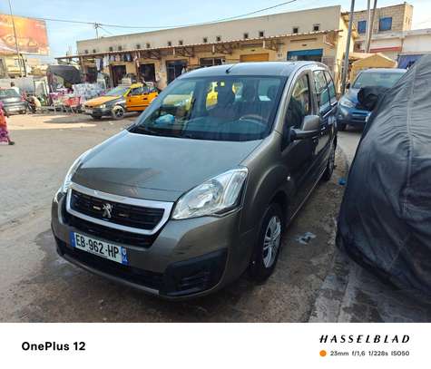 Peugeot Partner 5 place image 2