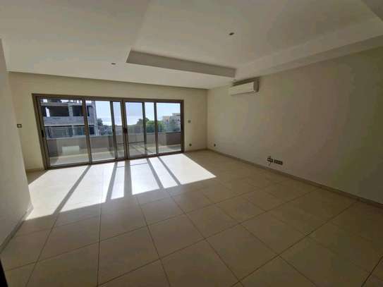 Superbe appartement à Mermoz image 4