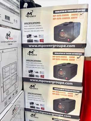 Regulateur MPower AVR 500VA image 1