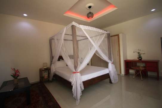 Villa de prestige Ngaparou image 13