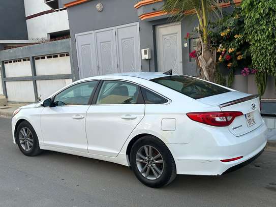 Hyundai sonata 2016 image 2