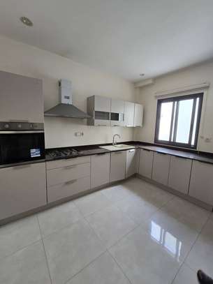 Appartement vue sur mer fenêtre Mermoz image 3