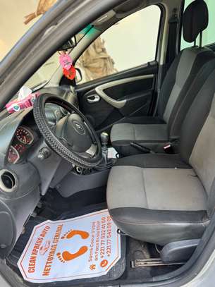 Renault Duster 2013 image 9