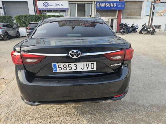 TOYOTA AVENSIS 2017 image 4