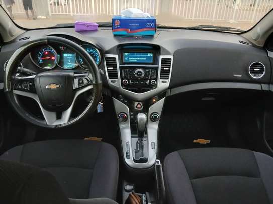 Chevrolet Cruze LT image 10