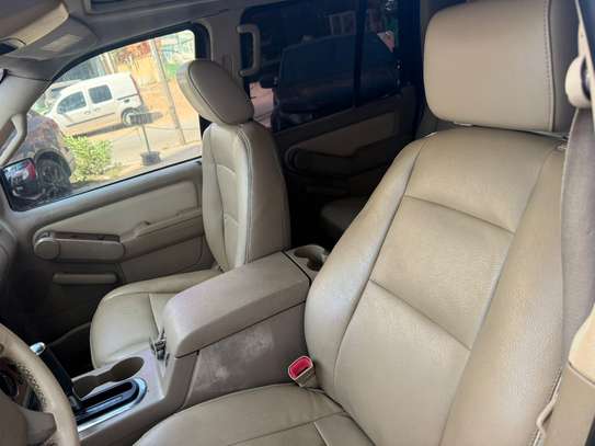 Ford Explorer 2007 image 8