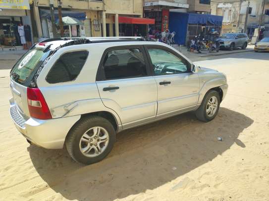 Kia Sportage image 2