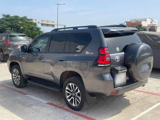 2023 TOYOTA PRADO image 13