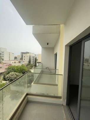APPARTEMENT DE LUXE F4 au  Point E (DAKAR) image 11