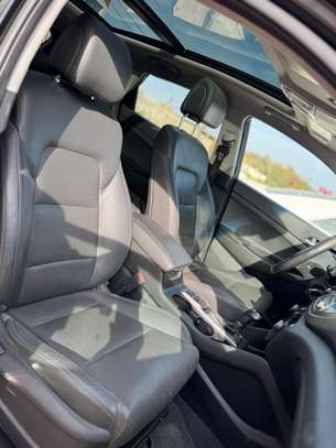 Hyundai Tucson 1.6L essence  2017 image 11