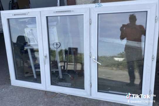 Fenetre pvc quasi blindee antibruit double vitrage image 4