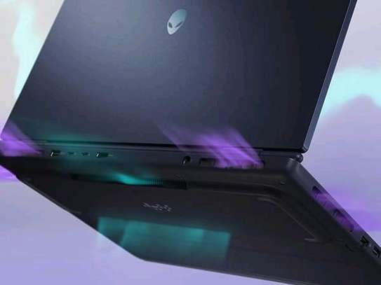 Gamer Dell Alienware 16 pouces 2025 image 4