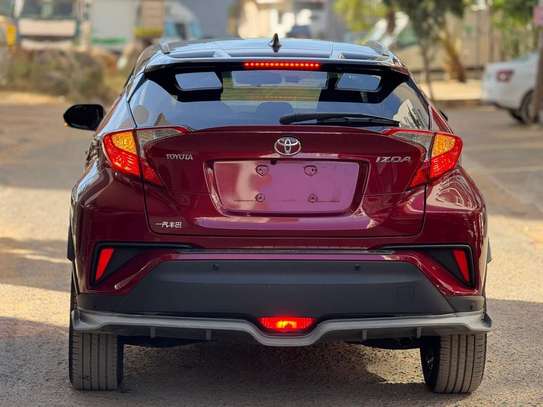 TOYOTA C-HR 2019 image 11