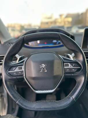 Peugeot 3008 image 3