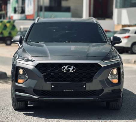 Hyundai Santafe 2019 image 5