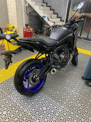 A vendre  Moto Tracer 07 image 4