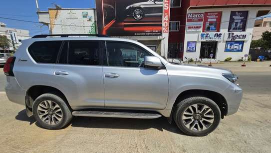 TOYOTA PRADO TXL 2023 image 5