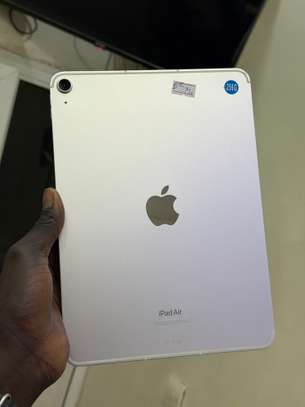iPad Air 5e génération M1 256G image 1