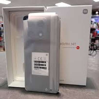 Xiaomi 14T 256giga 12giga neuf scellé authentique image 1