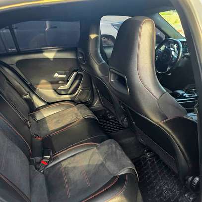 Mercedes Benz a 180 image 9