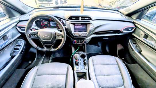 Chevrolet TRAILBLAZER image 4