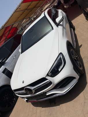 Mercedes-Benz GLC 300 image 8