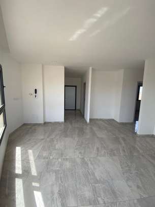 À LOUER – APPARTEMENT F3 NEUF SUR LA VDN image 4