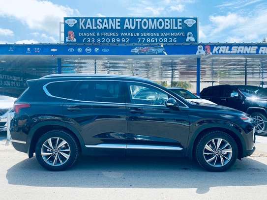 Hyundai santafe 2020 image 1