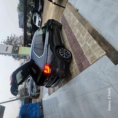 Bmw x5 2017 full option image 10