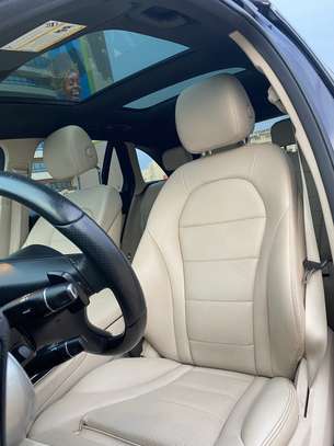 MERCEDES GLC 300 2017 image 9