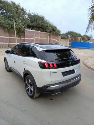 Peugeot 3008 2019 image 10