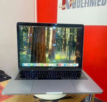 Pro 2018 i5 8/512 image 3