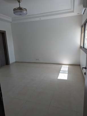 Appartement F4 sis à ouakam avenue Cheikh Anta Diop image 8