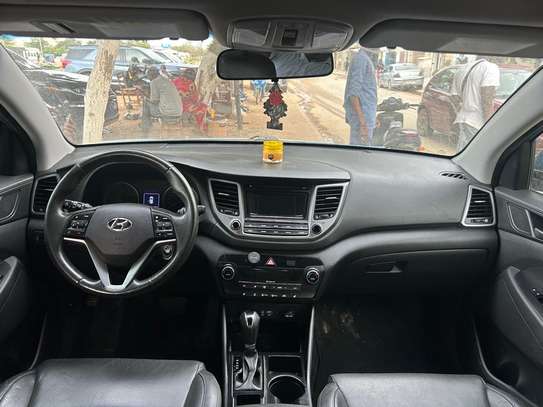 Hyundai Tucson 2017 image 2
