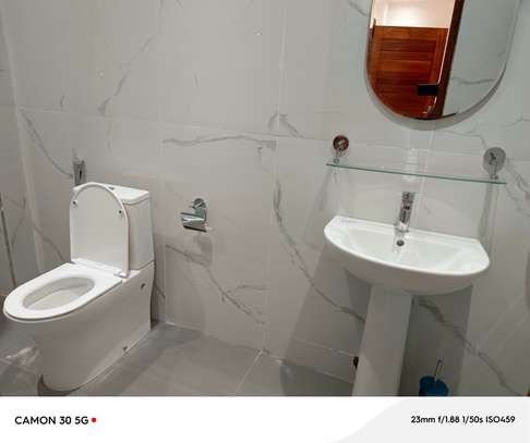 Appartement meublé F4 image 13