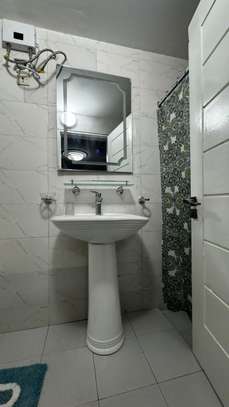 APPARTEMENT MEUBLÉ SITUÉ À NGOR ALMADIES image 12