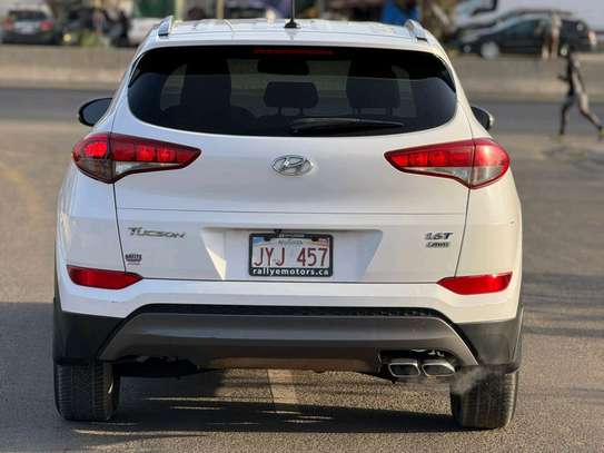 Hyundai tucson 1.6 AWD image 5