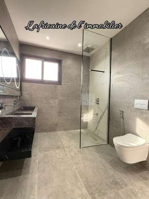 À louer – Appartement avec vue mer aux Almadies image 10