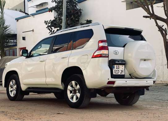 Toyota landcruiser image 5