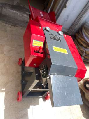 Machine à hacher le foin (paille) image 4