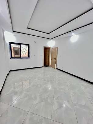 Magnifique appartement de type F4 à louer image 11