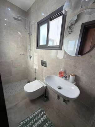Jolie studio meublé aux Almadies image 15