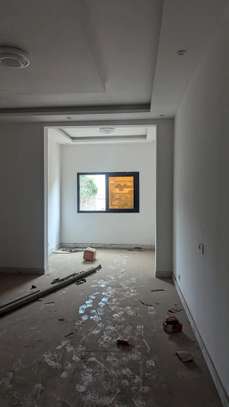 Grand studio neuf rue 37 à louer image 6