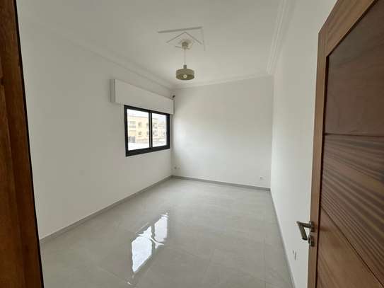 Appartement 3 pièces lumineux carrelage moderne image 7