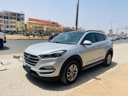 HYUNDAI TUCSON 2018 image 3
