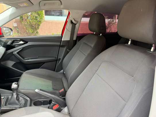 Audi 2019 image 7