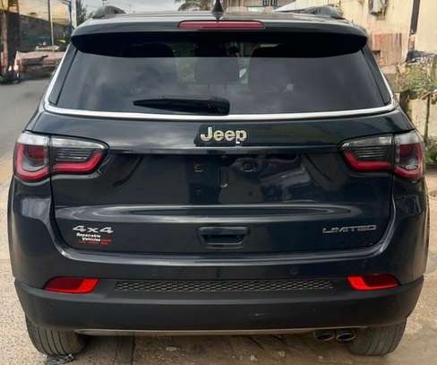 Jeep Compass 2018 Limited 4x4 image 11