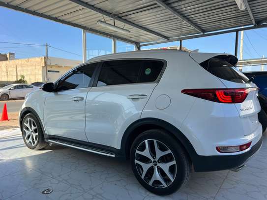 Kia Sportage image 7