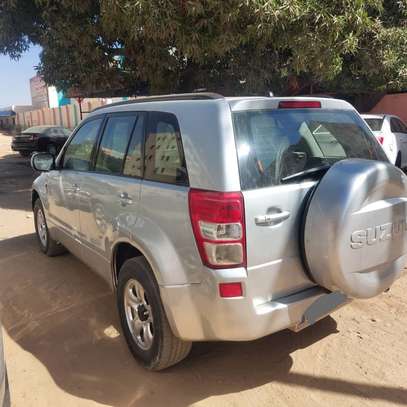 Suzuki grand vitara image 1